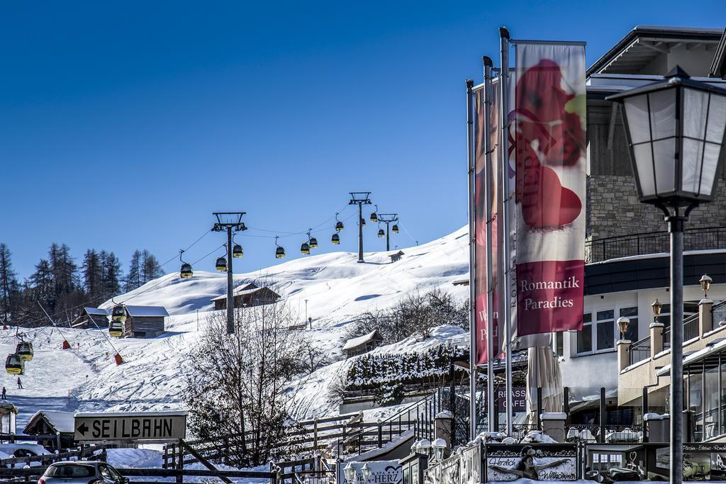 Alpen-Herz Romantik & Spa - Adults Only Ладіс Екстер'єр фото
