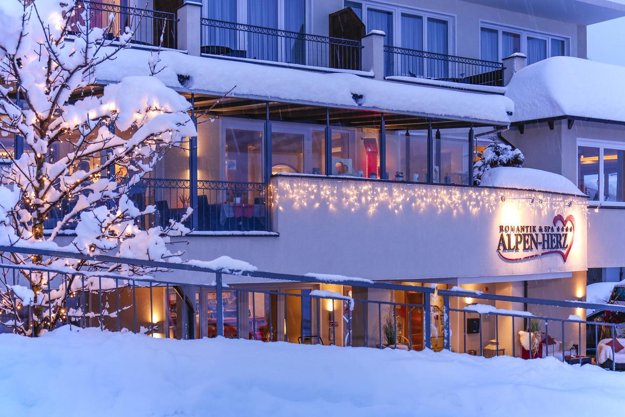 Alpen-Herz Romantik & Spa - Adults Only Ладіс Екстер'єр фото