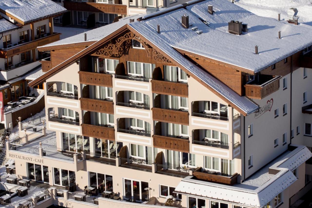 Alpen-Herz Romantik & Spa - Adults Only Ладіс Екстер'єр фото