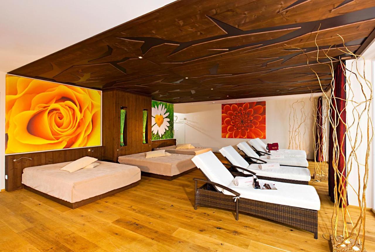 Alpen-Herz Romantik & Spa - Adults Only Ладіс Екстер'єр фото